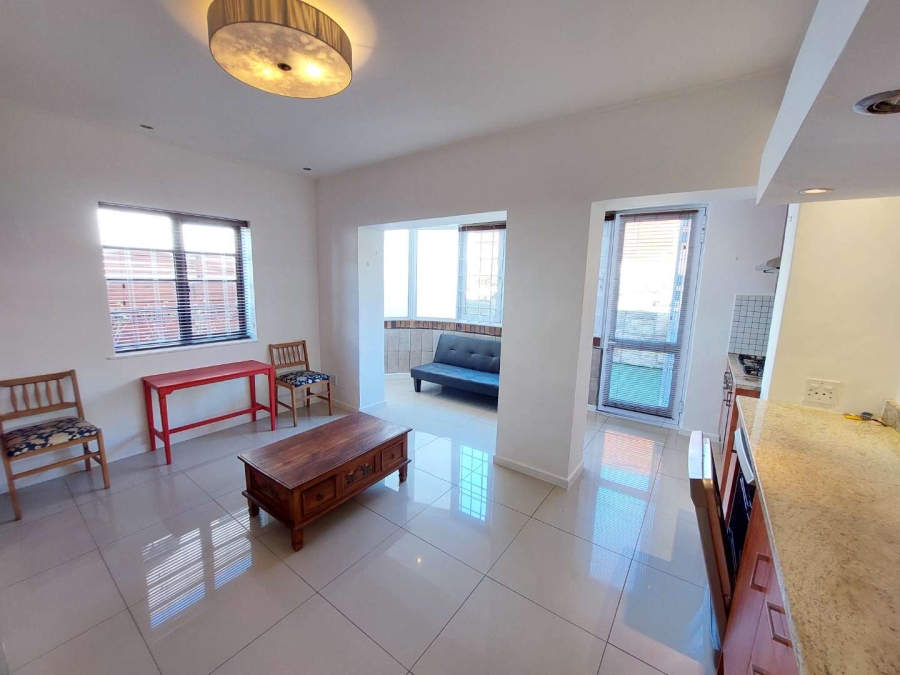 To Let 1 Bedroom Property for Rent in Oranjezicht Western Cape